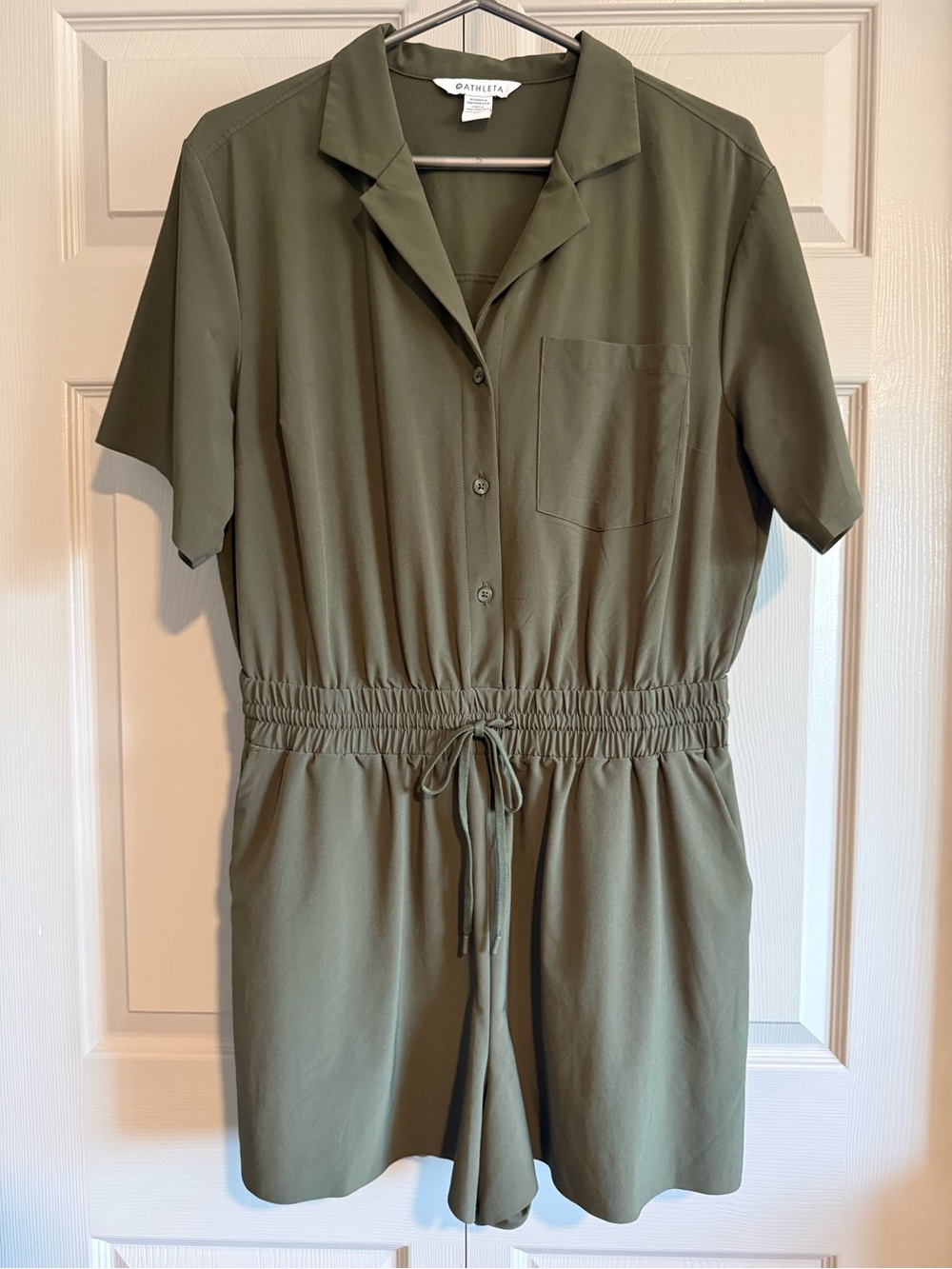 Athleta Olive Short Sleeve/Shorts Romper